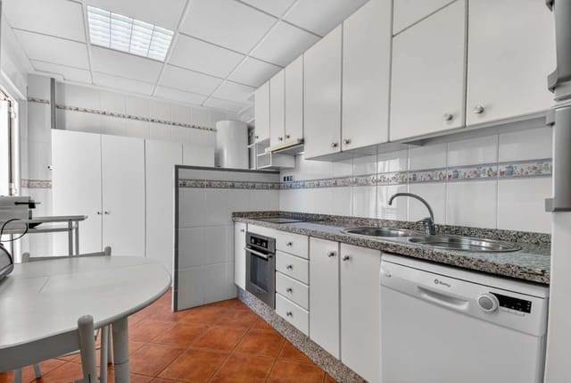 5 sovrum Villa till salu i Los Cuarteros, San Pedro del Pinatar med garage - 299 990 € (Ref: 9695221)