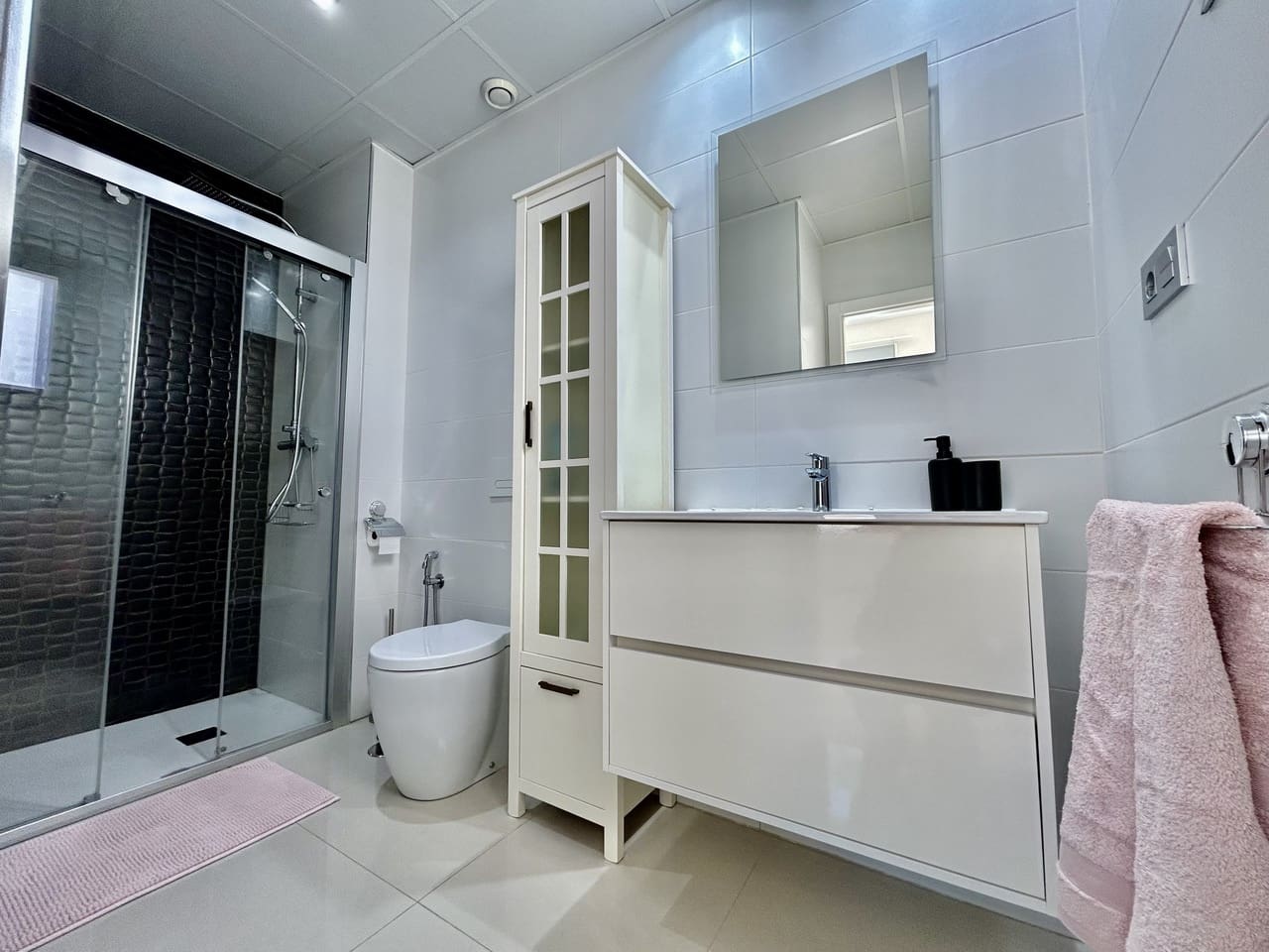 3 chambre Villa/Maison à vendre à Villamartin avec garage - 550 000 € (Ref: 9695224)