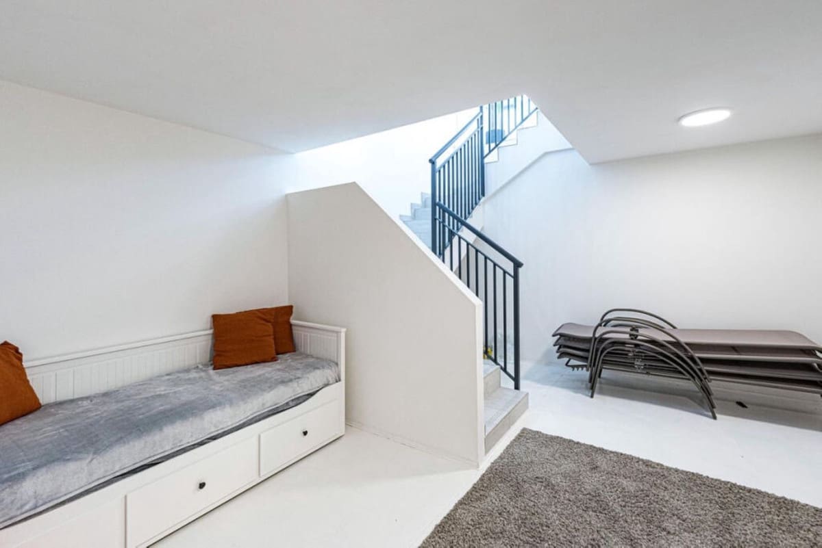 4 soveværelse Byhus til salg i Manilva med garage - € 799.000 (Ref: 9695227)