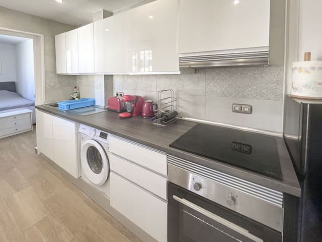 1 Zimmer Apartment zu verkaufen in El Paraiso, Estepona mit Pool - 249.500 € (Ref: 9698731)