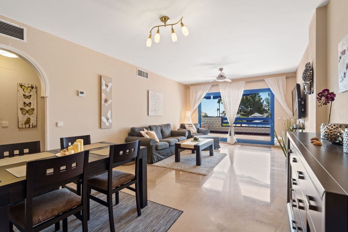 2 chambre Appartement à vendre à La Duquesa / Puerto de la Duquesa avec piscine garage - 339 000 € (Ref: 9701493)