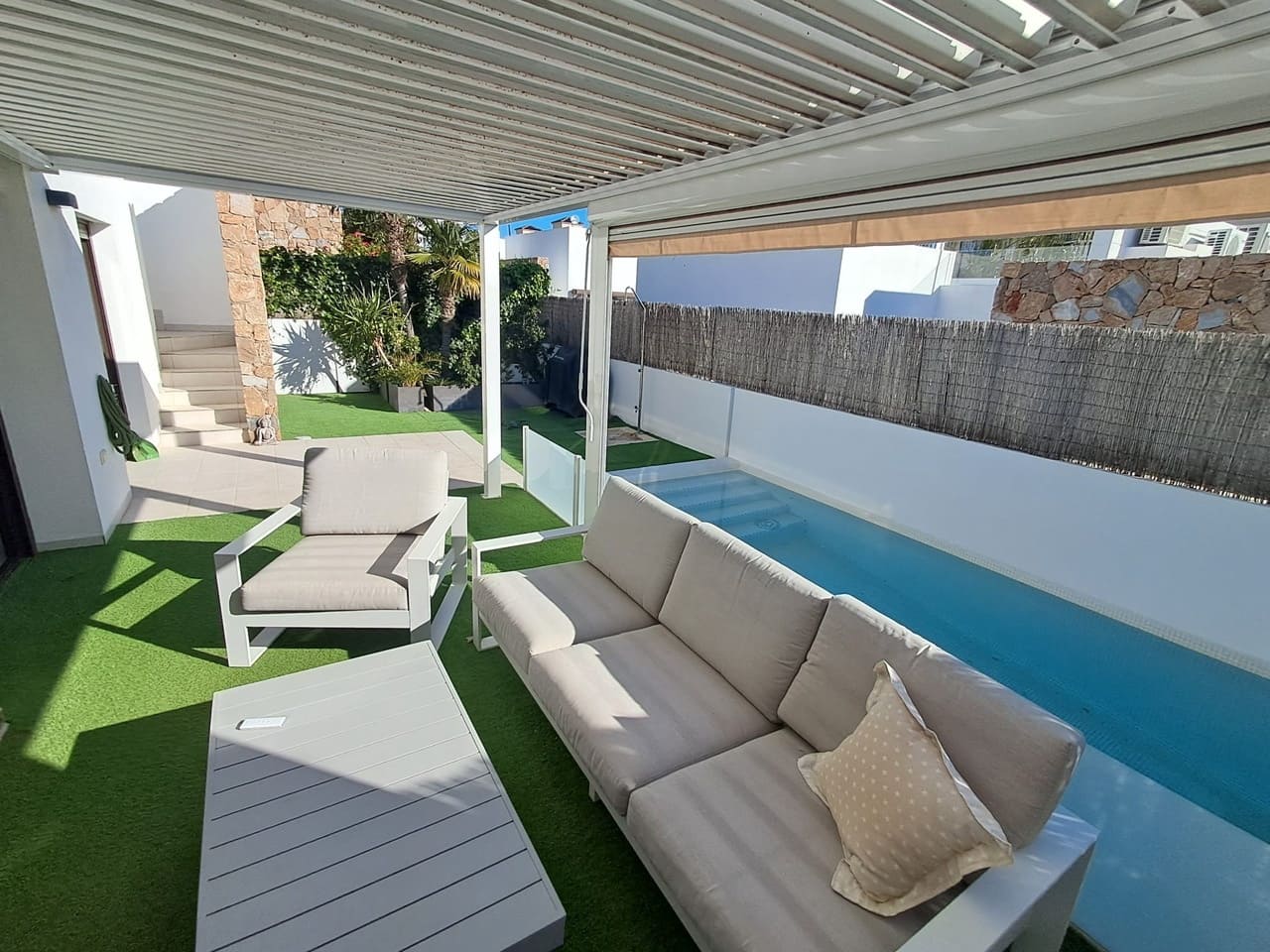3 bedroom Villa for sale in Cabo Roig - € 360,000 (Ref: 9701501)