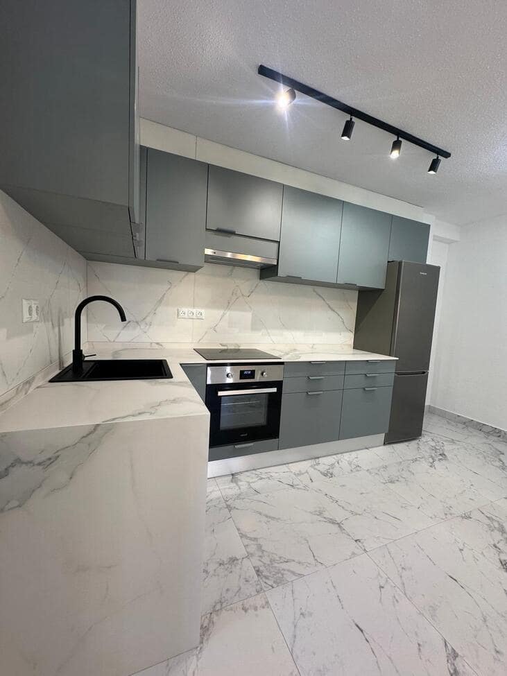 3 chambre Appartement à vendre à Torrevieja - 179 950 € (Ref: 9704900)