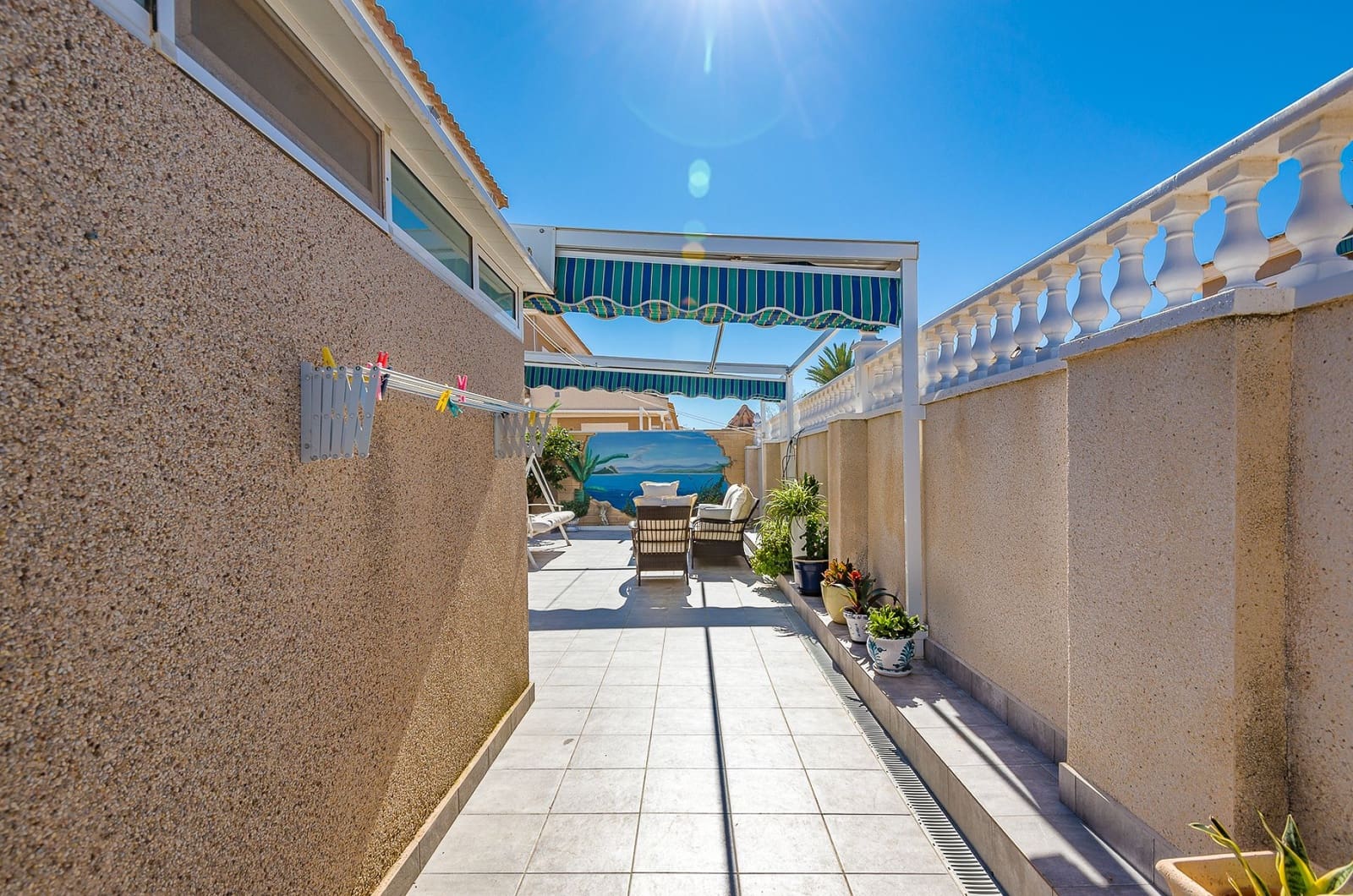 5 bedroom Villa for sale in Torrevieja with pool garage - € 396,000 (Ref: 9704901)