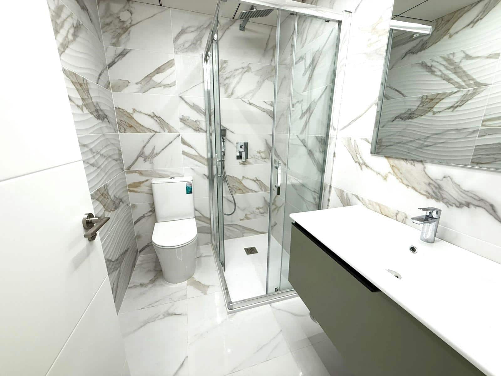 2 soveværelse Lejlighed til salg i Torrevieja - € 210.000 (Ref: 9704903)