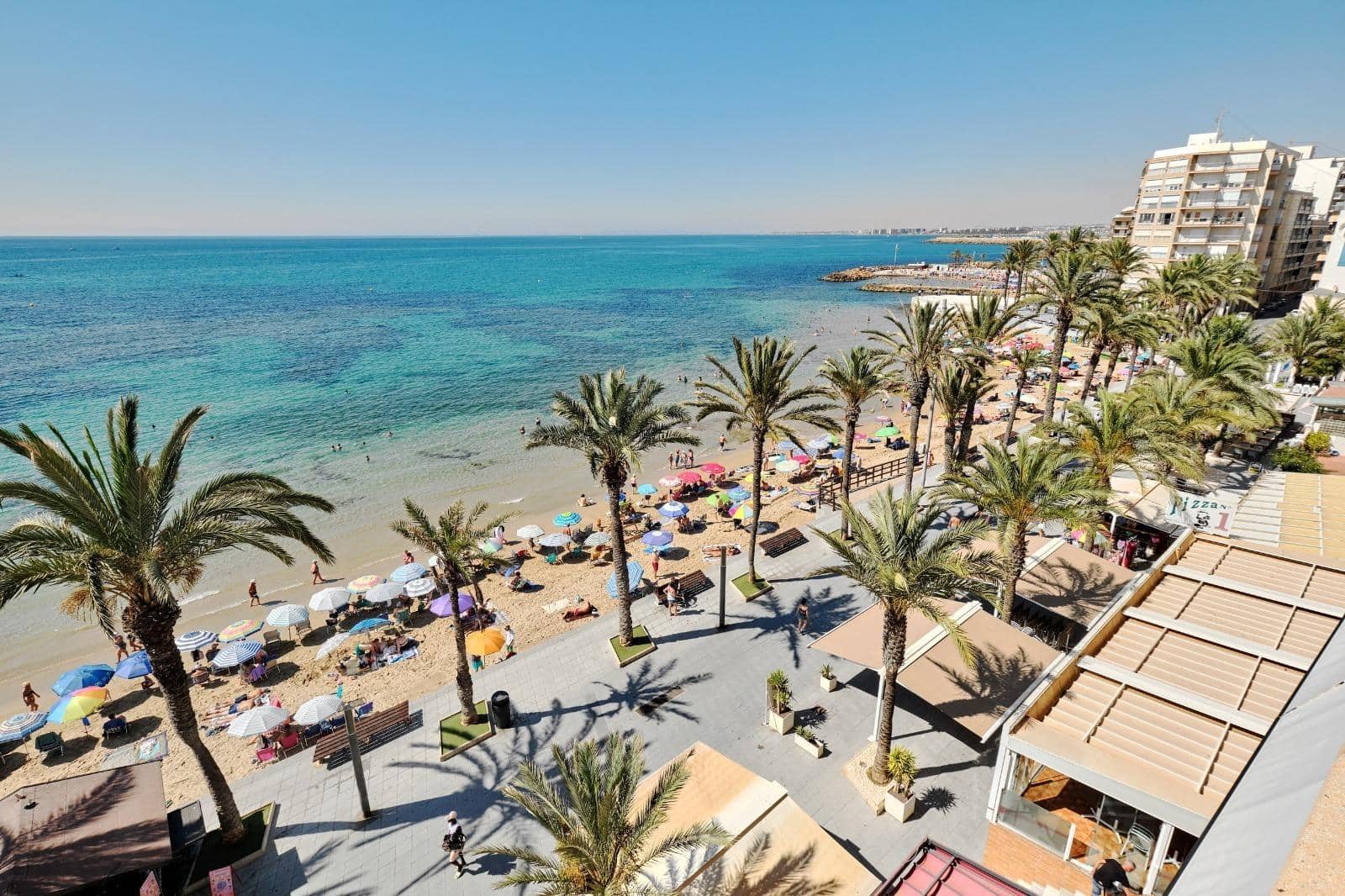 3 quarto Apartamento para venda em Torrevieja - 360 000 € (Ref: 9704904)