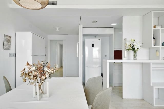 3 quarto Apartamento para venda em Playa del Cura, Torrevieja - 360 000 € (Ref: 9704904)