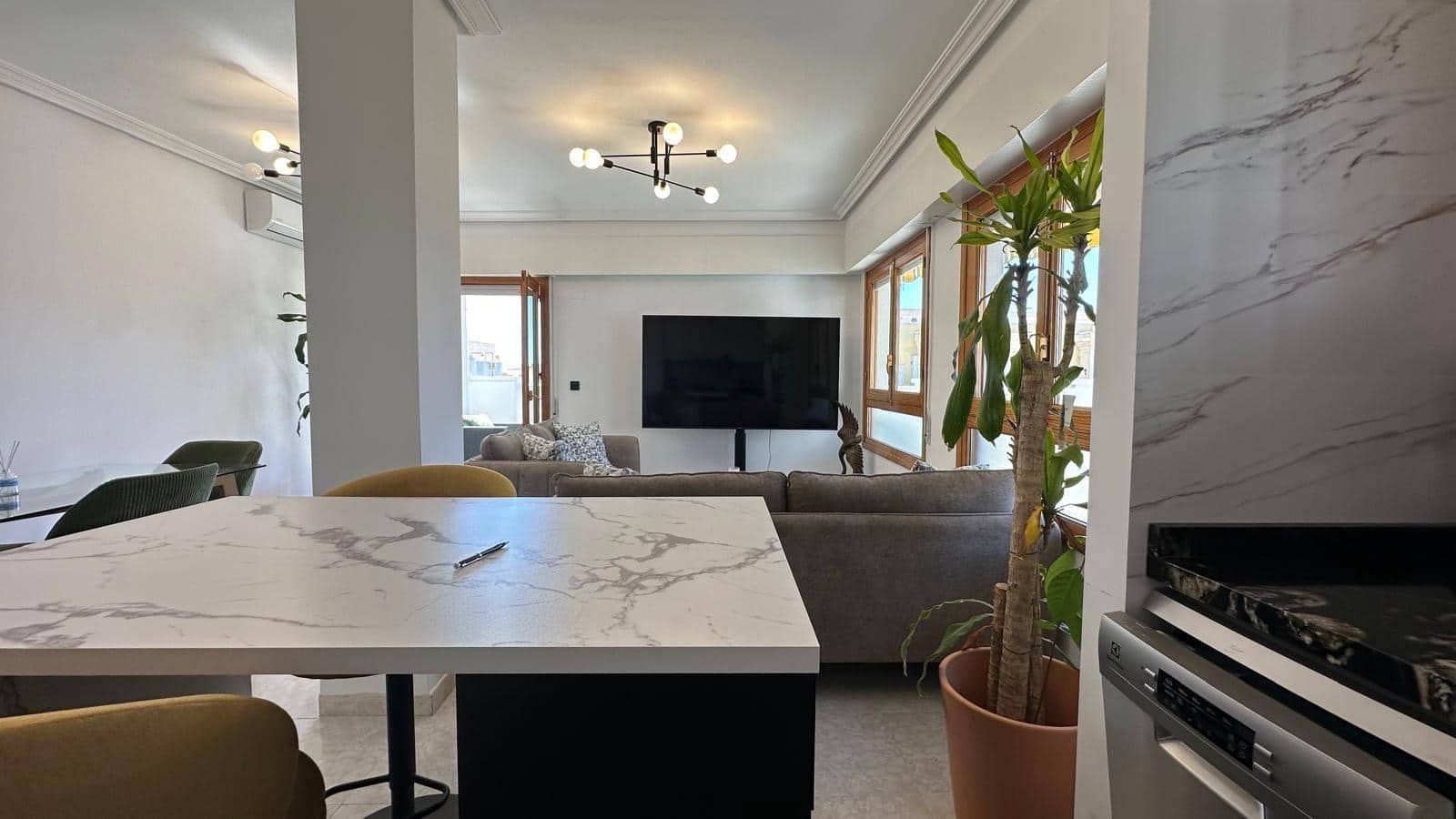 2 soveværelse Lejlighed til salg i Torrevieja - € 265.000 (Ref: 9704905)