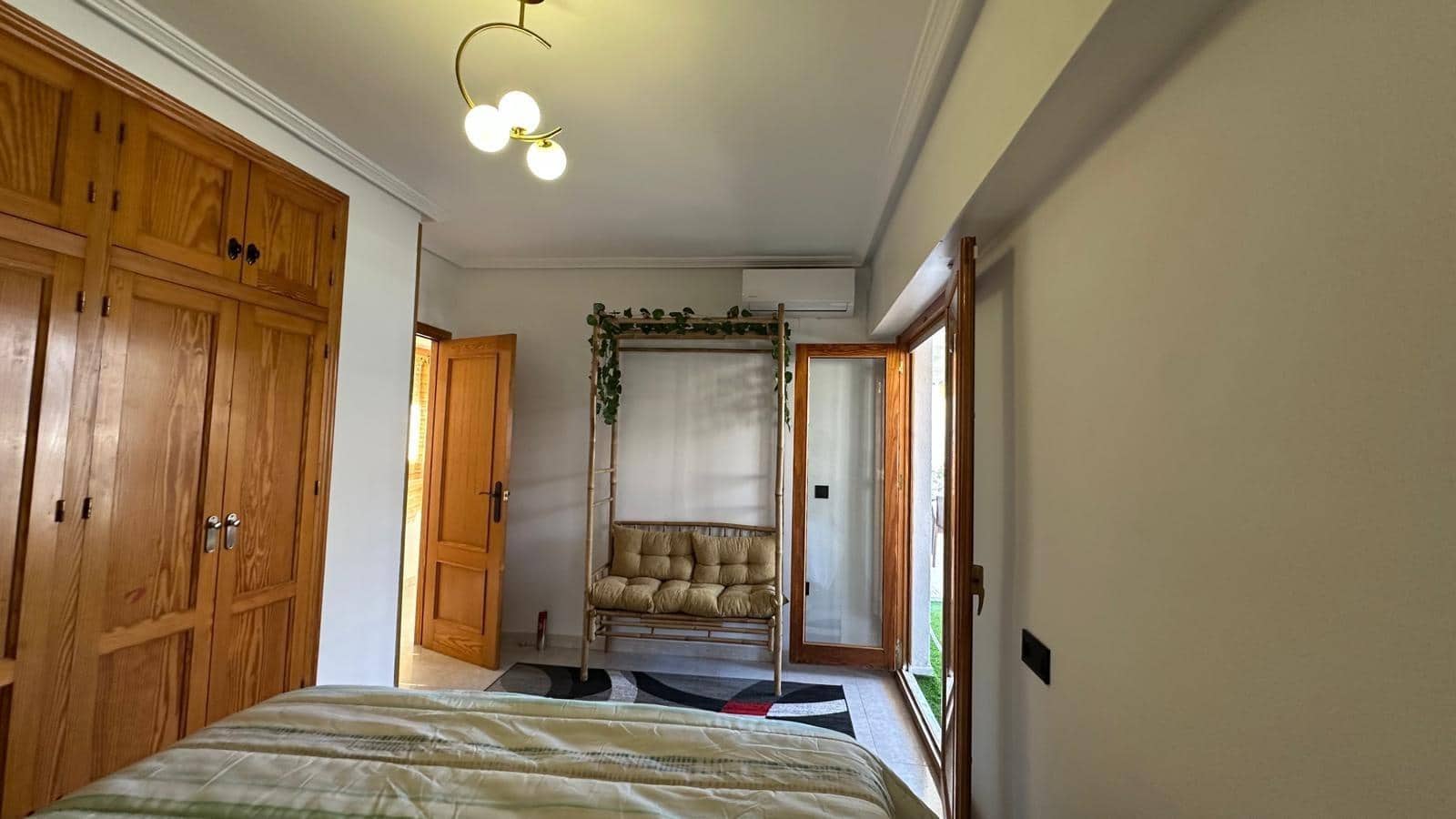 2 soveværelse Lejlighed til salg i Torrevieja - € 265.000 (Ref: 9704905)