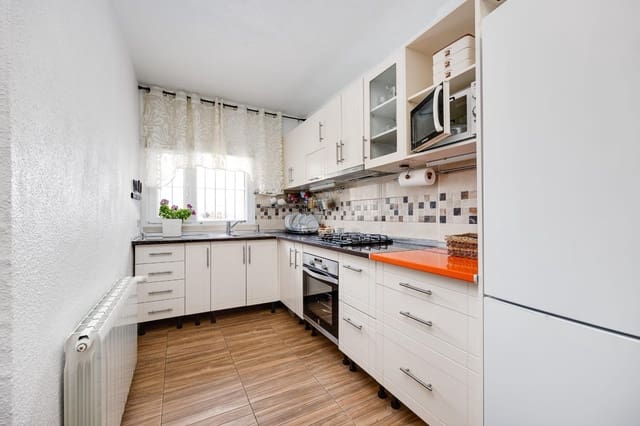 3 camera da letto Casa in vendita in Nueva Torrevieja, Torrevieja - 249.900 € (Rif: 9704908)