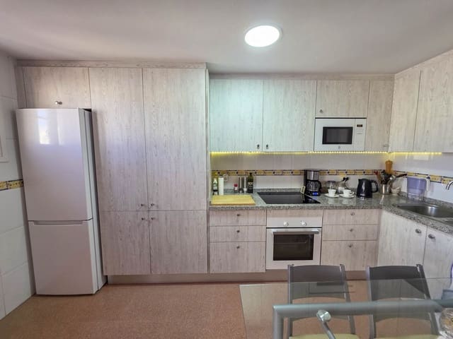 1 soverom Penthouse til salgs i San Luis de Sabinillas, Manilva - € 233 000 (Ref: 9704909)