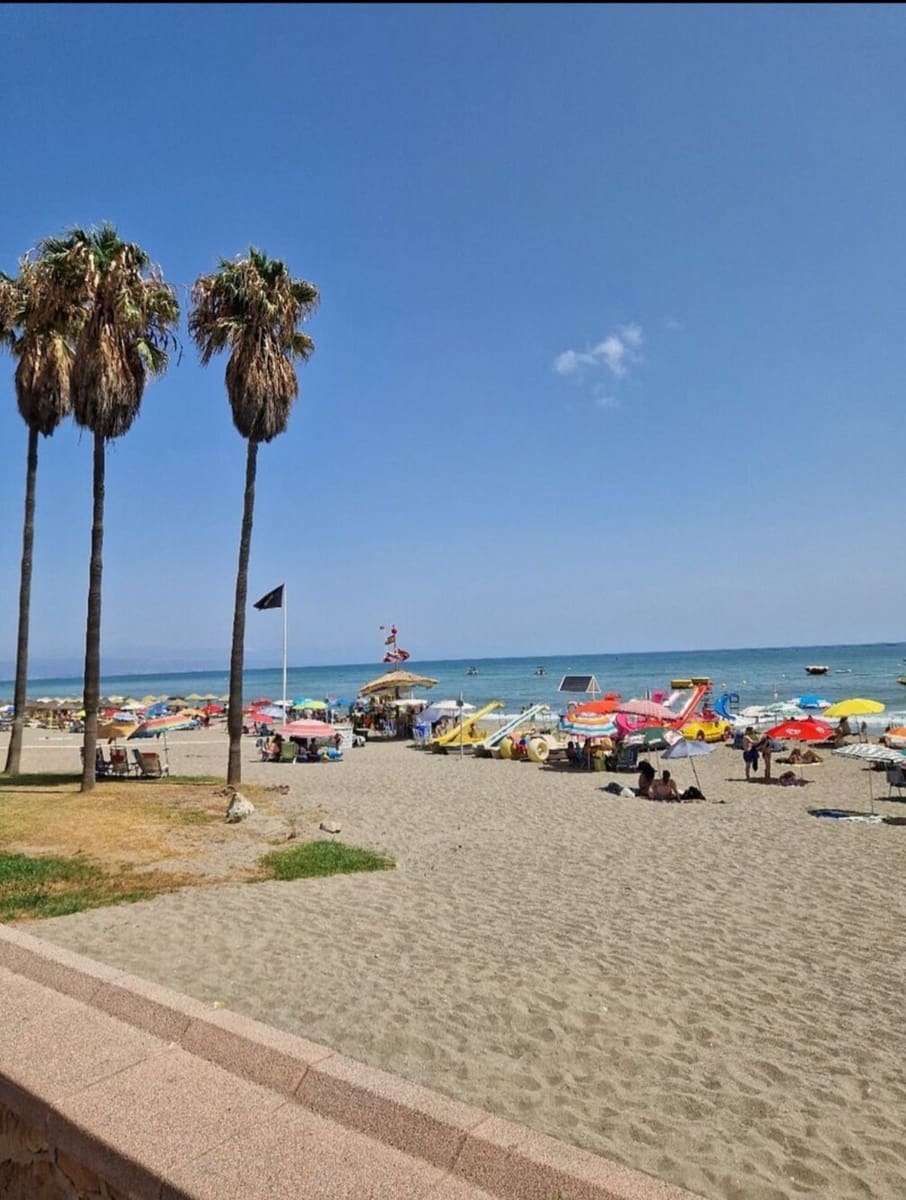 Huoneisto myytävänä paikassa Torremolinos mukana uima-altaan - 199 999 € (Ref: 9711861)