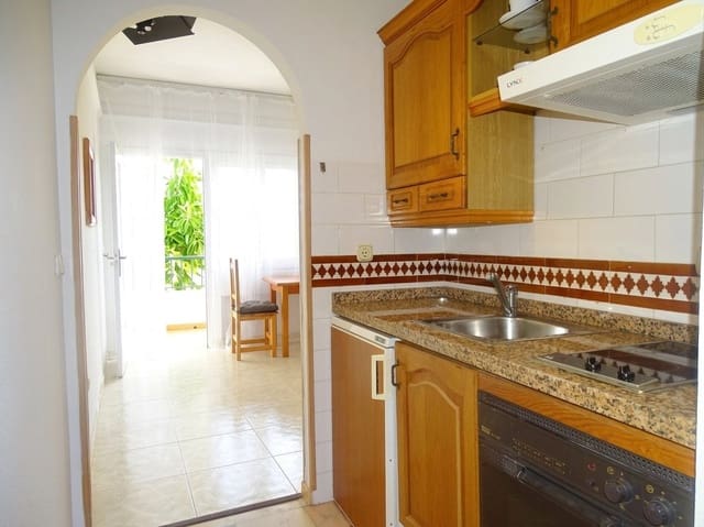 Lägenhet till salu i Torremolinos med pool - 225 500 € (Ref: 9711862)