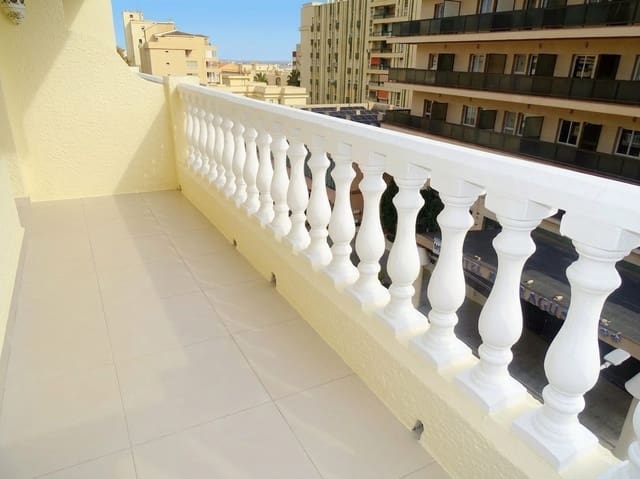 Lägenhet till salu i Torremolinos med pool - 225 500 € (Ref: 9711862)