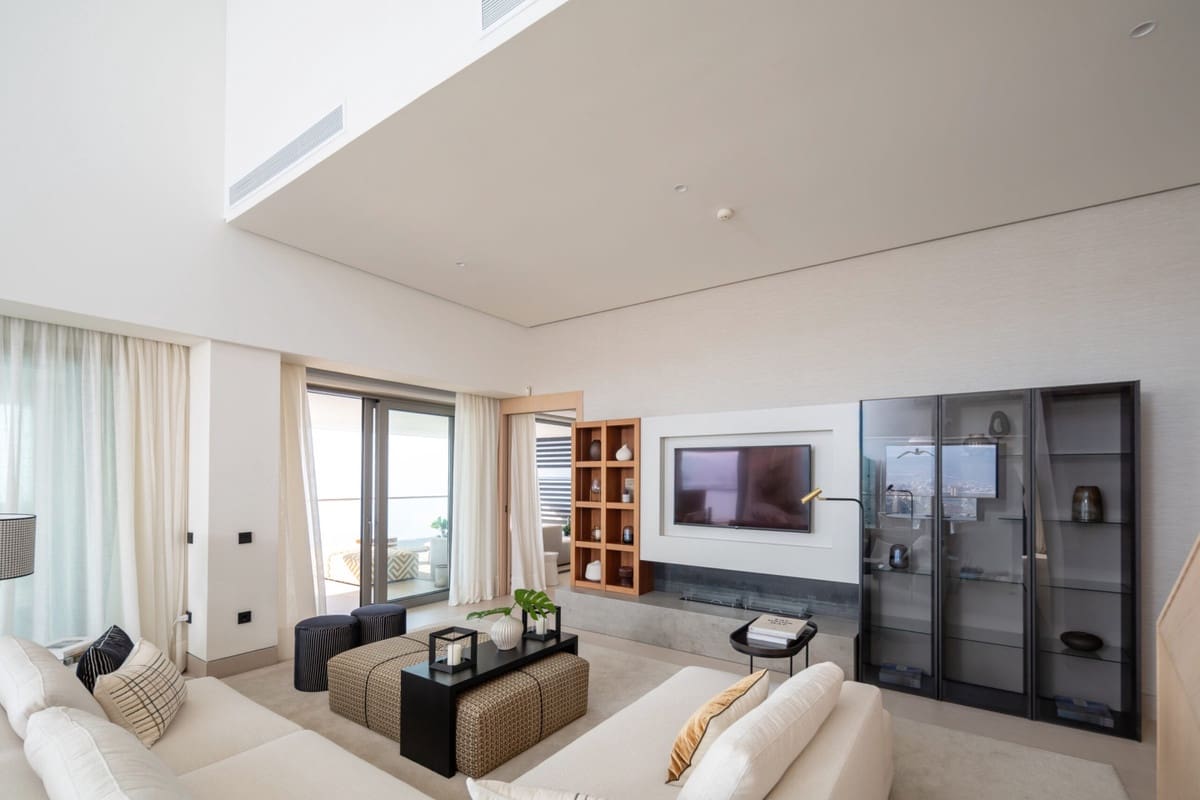 4 bedroom Penthouse for sale in Malaga city with pool - € 4,408,000 (Ref: 9711863)