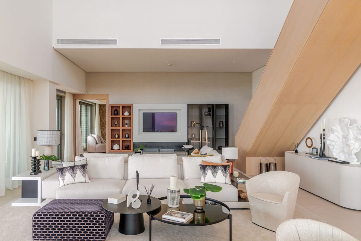 4 bedroom Penthouse for sale in Malaga city with pool - € 4,408,000 (Ref: 9711863)