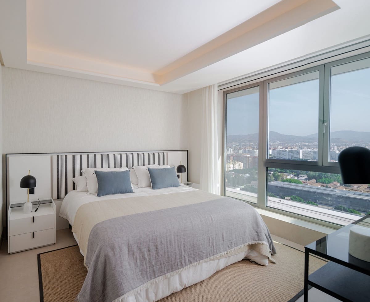 4 bedroom Penthouse for sale in Malaga city with pool - € 4,408,000 (Ref: 9711863)