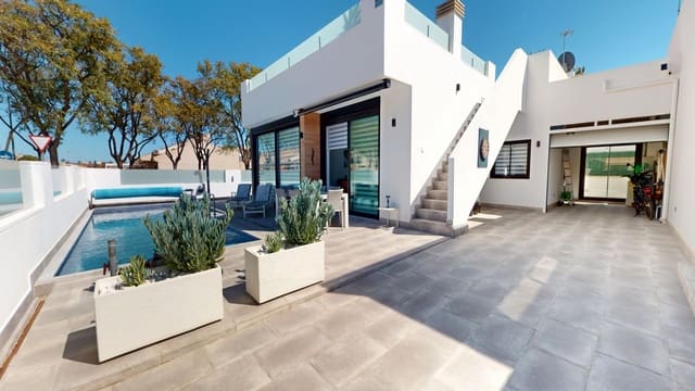 3 soveværelse Villa til salg i Centro, Los Alcázares med swimmingpool garage - € 469.000 (Ref: 9711866)