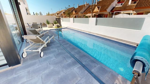3 soveværelse Villa til salg i Centro, Los Alcázares med swimmingpool garage - € 469.000 (Ref: 9711866)