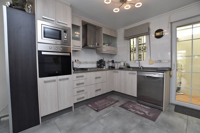 3 soverom Villa til salgs i Lomas de Cabo Roig - Los Dolses, Orihuela - € 445 000 (Ref: 9711869)