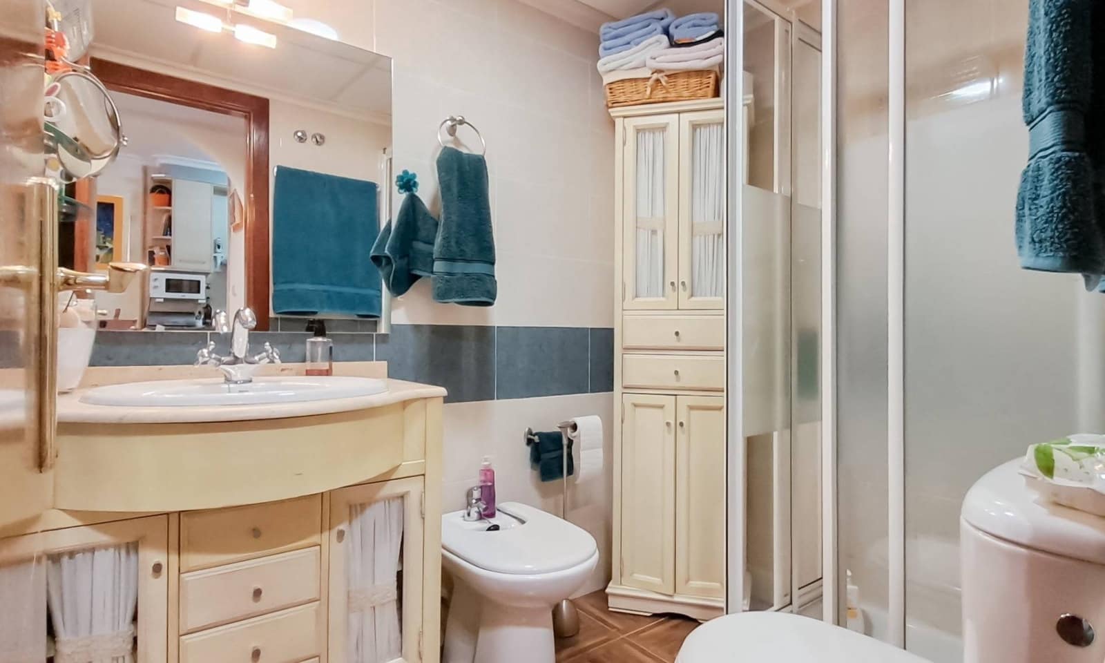 Apartamento de 2 habitaciones en Torrevieja en venta - 175.000 € (Ref: 9711872)