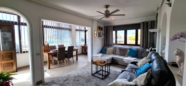 Apartamento de 2 habitaciones en Corralejo, La Oliva en venta - 329.000 € (Ref: 9714755)