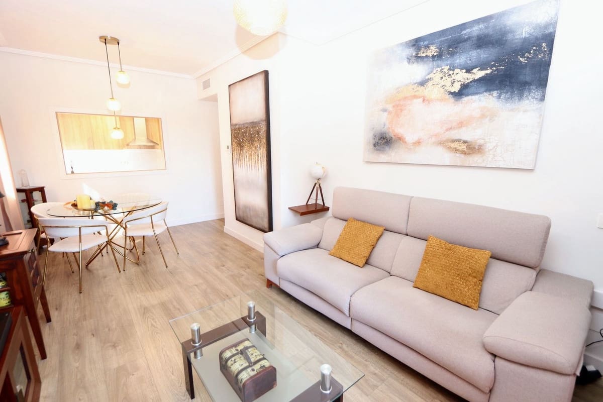 3 bedroom Apartment for sale in Los Alcazares with pool garage - € 249,000 (Ref: 9714757)