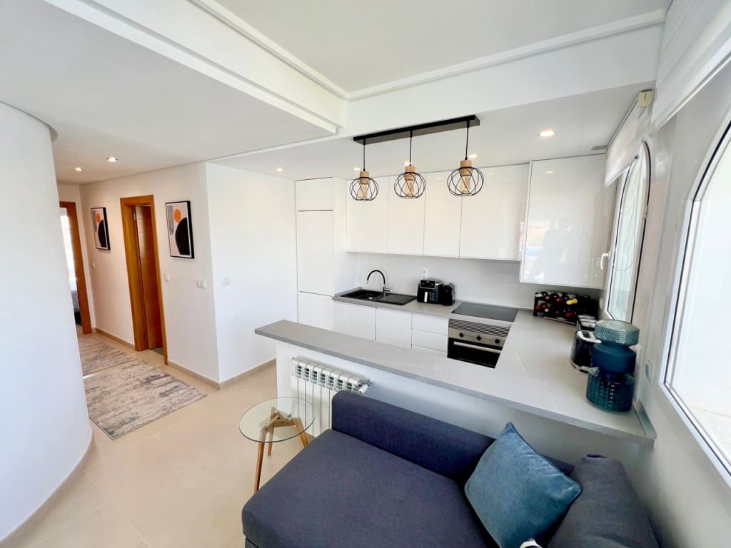 Ático de 2 habitaciones en Avileses en venta - 216.500 € (Ref: 9714759)