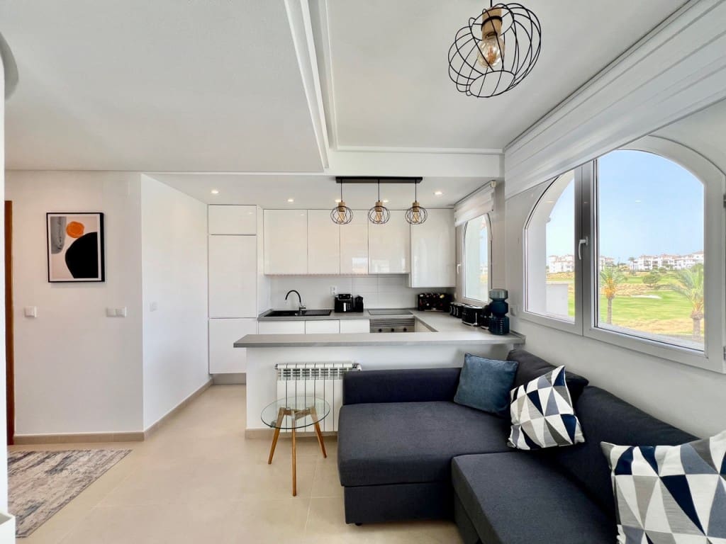 Ático de 2 habitaciones en Avileses en venta - 216.500 € (Ref: 9714759)