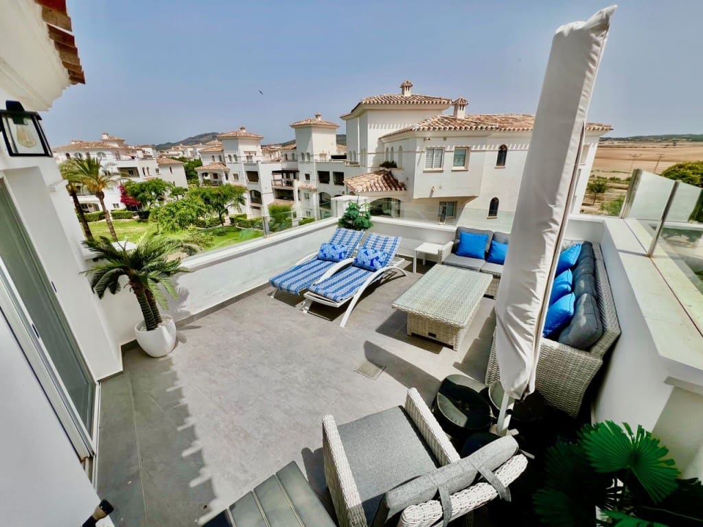 Ático de 2 habitaciones en Avileses en venta - 216.500 € (Ref: 9714759)