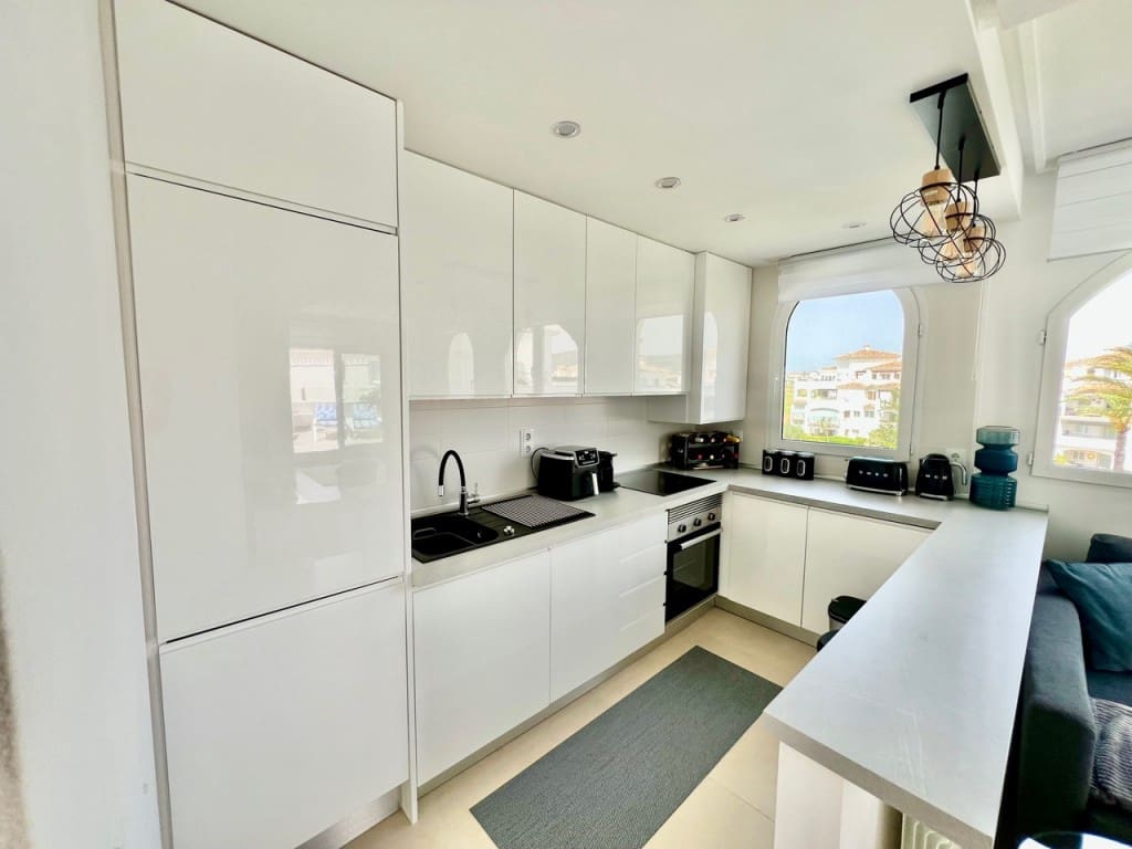 Ático de 2 habitaciones en Avileses en venta - 216.500 € (Ref: 9714759)
