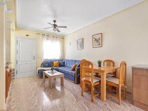 2 bedroom Semi-detached Villa for sale in Orihuela Costa with pool - € 185,000 (Ref: 9714775)