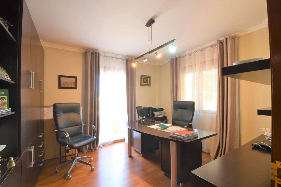 5 slaapkamer Villa te koop in Ciudad Quesada - € 630.000 (Ref: 9714785)