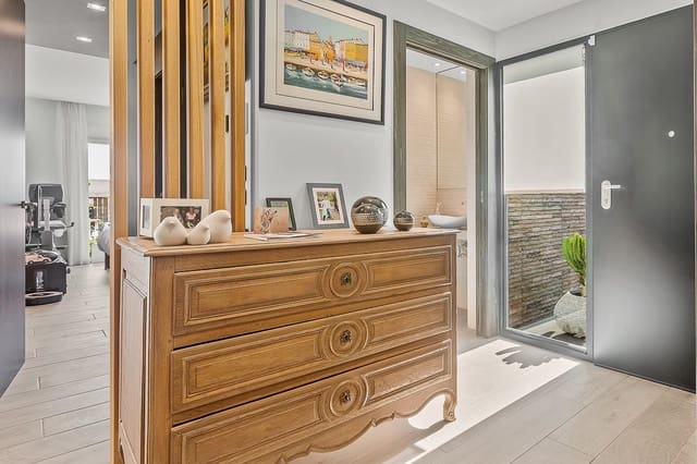 2 sypialnia Willa na sprzedaż w Algorfa z basenem - 630 000 € (Ref: 9714791)