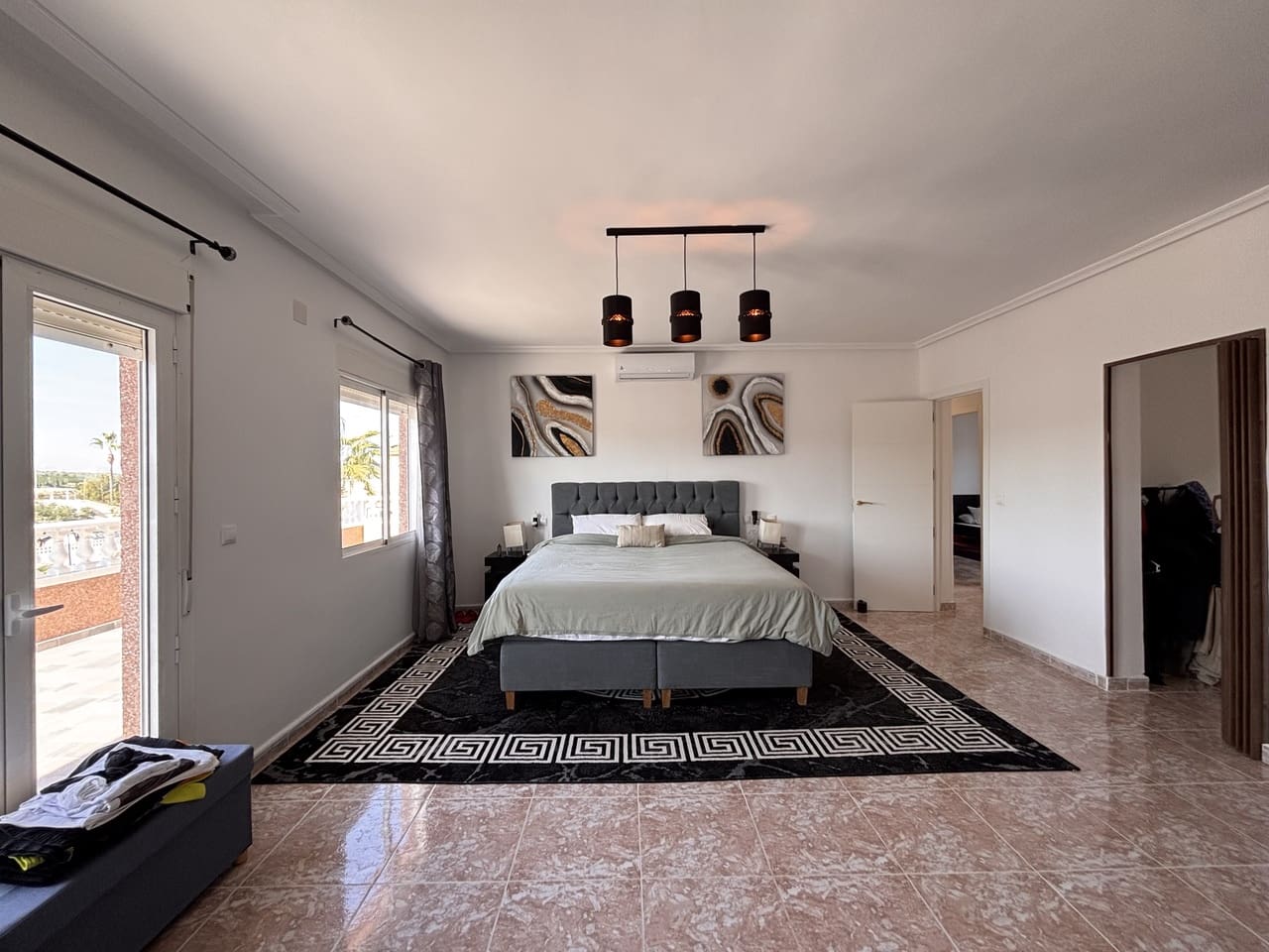 5 chambre Villa/Maison à vendre à Benijofar avec garage - 650 000 € (Ref: 9714798)