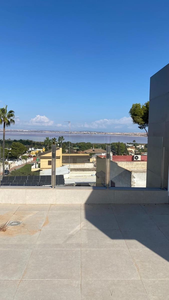 3 quarto Moradia para venda em Torrevieja - 650 000 € (Ref: 9714802)