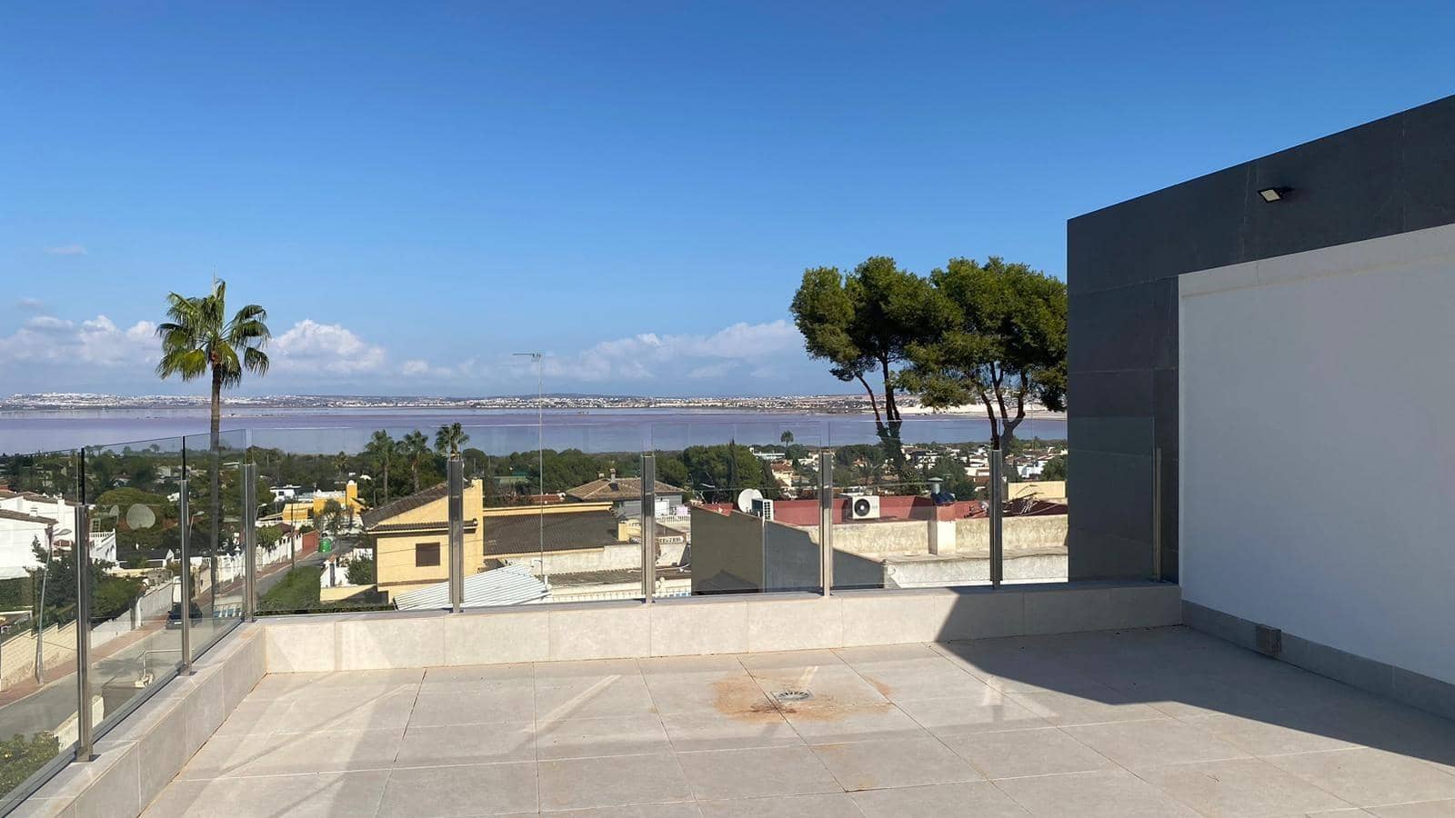 3 quarto Moradia para venda em Torrevieja - 650 000 € (Ref: 9714802)