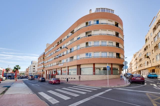 3 sovrum Lägenhet till salu i Parque Acuático - Sector 25, Torrevieja med garage - 195 000 € (Ref: 9719788)