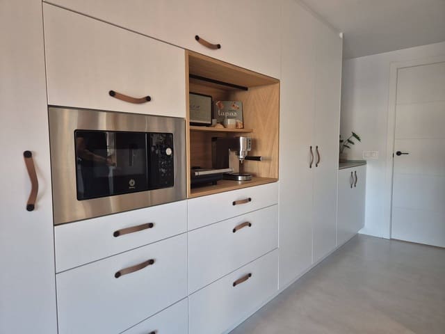 Apartamento de 2 habitaciones en Ciudad, San Javier en venta con piscina - 277.800 € (Ref: 9719793)