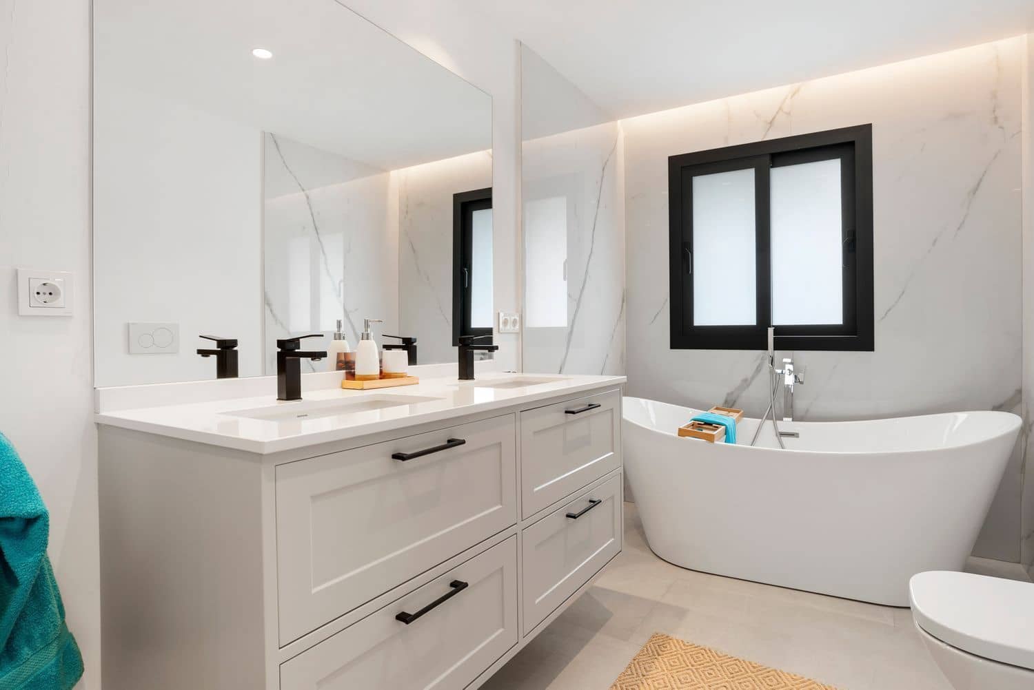 5 Zimmer Villa zu verkaufen in Benahavis mit Pool Garage - 2.750.000 € (Ref: 9719798)