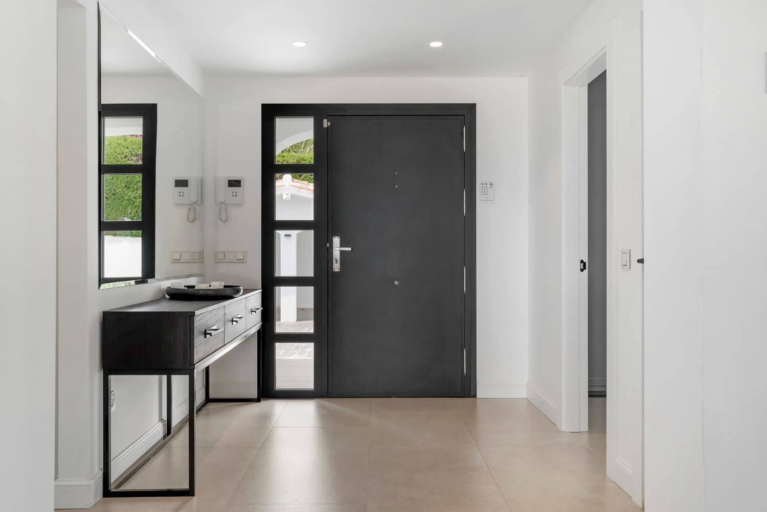 5 Zimmer Villa zu verkaufen in Benahavis mit Pool Garage - 2.750.000 € (Ref: 9719798)