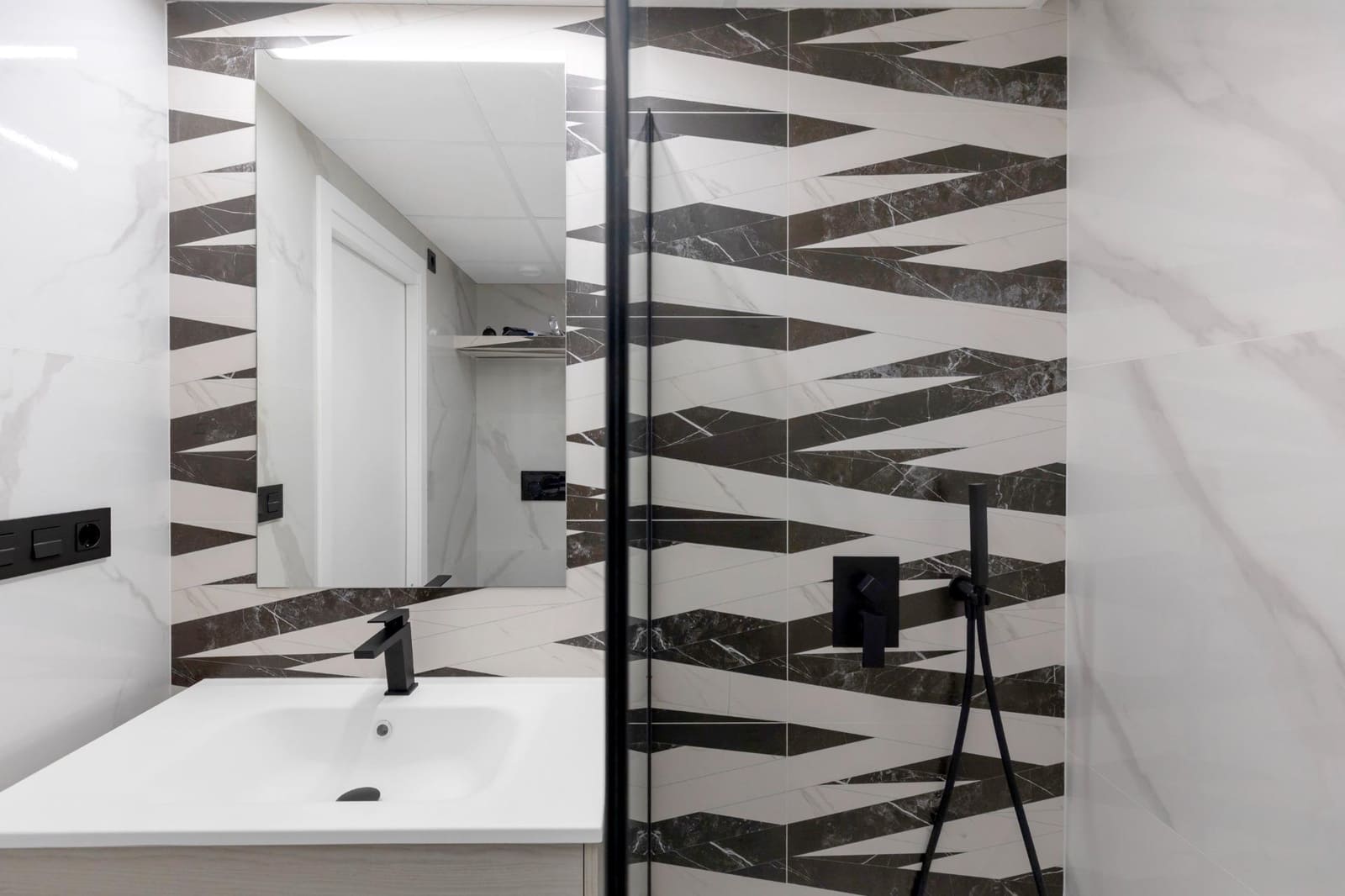 2 quarto Apartamento para venda em Guardamar del Segura com piscina garagem - 259 000 € (Ref: 9721528)