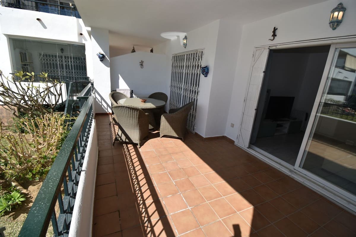 2 quarto Apartamento para venda em Calahonda com piscina garagem - 330 000 € (Ref: 9726551)