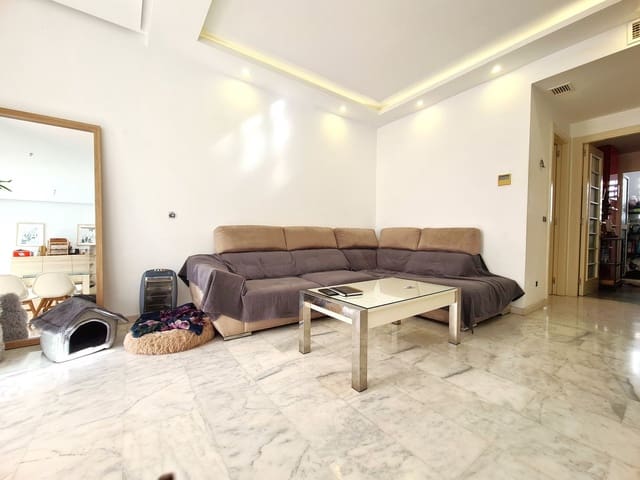 3 makuuhuone Huoneisto myytävänä paikassa Centro, Estepona - 338 000 € (Ref: 9726565)