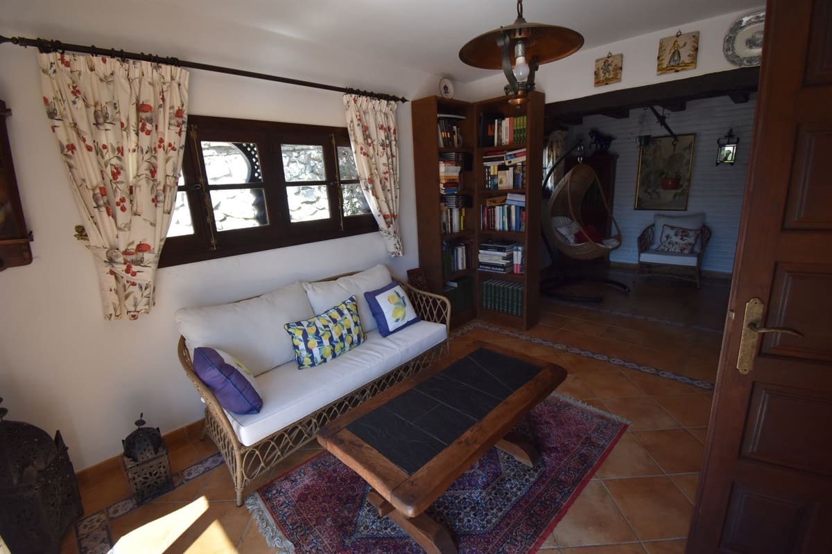 4 soveværelse Villa til salg i Mijas med swimmingpool garage - € 1.399.000 (Ref: 9726568)