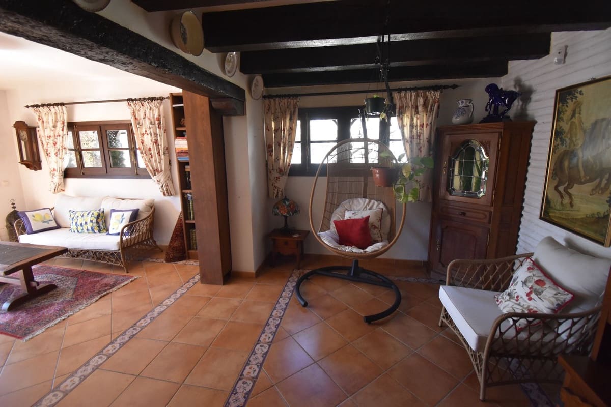 4 soveværelse Villa til salg i Mijas med swimmingpool garage - € 1.399.000 (Ref: 9726568)