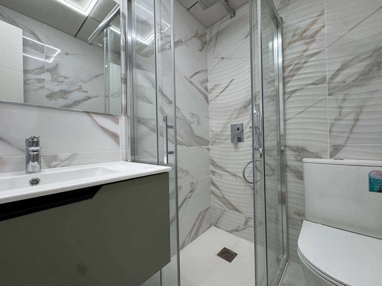 2 slaapkamer Appartement te koop in Torrevieja met zwembad - € 189.900 (Ref: 9729289)