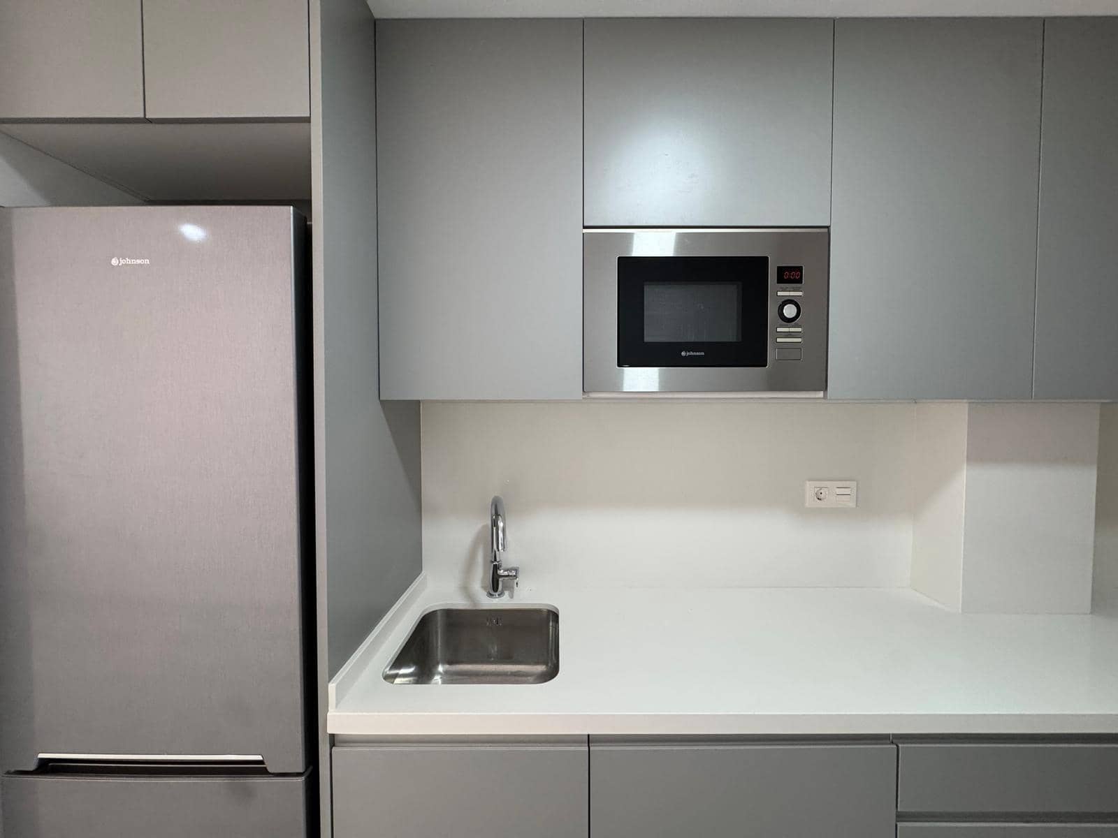 2 slaapkamer Appartement te koop in Torrevieja met zwembad - € 189.900 (Ref: 9729289)