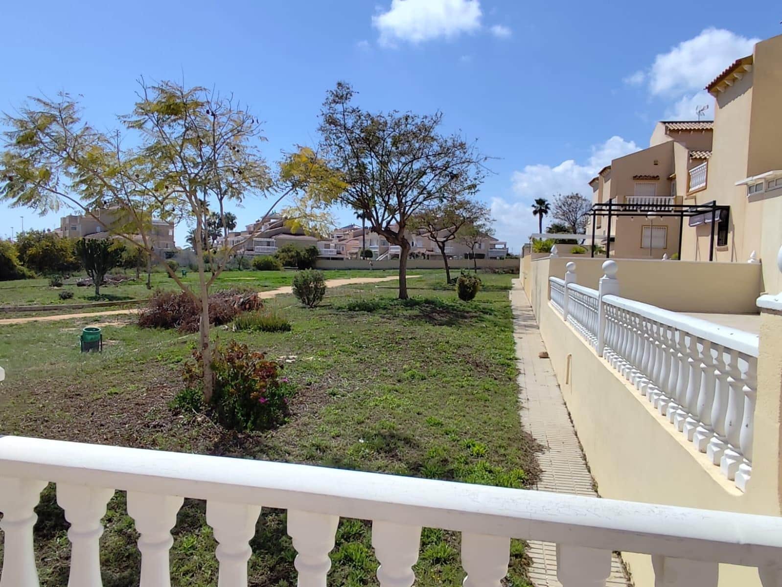 2 soveværelse Bungalow til salg i Orihuela med swimmingpool - € 230.000 (Ref: 9729294)