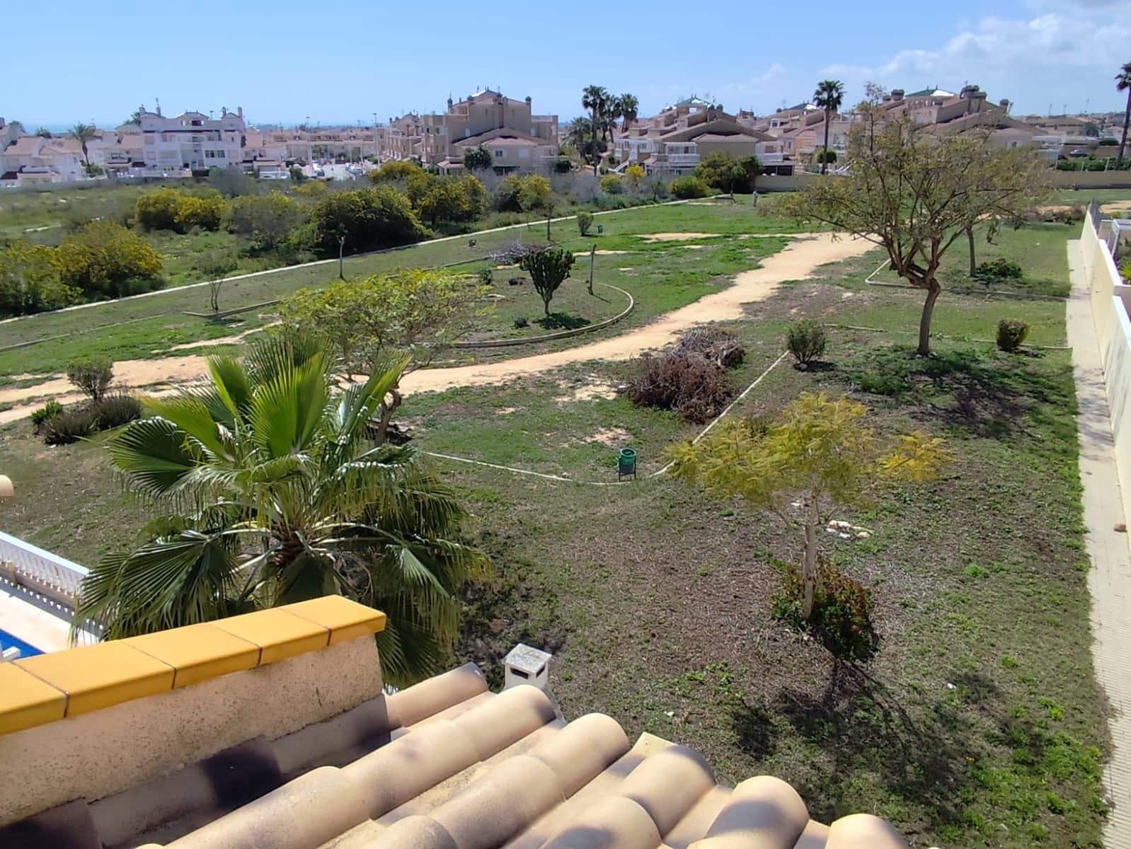 2 soveværelse Bungalow til salg i Orihuela med swimmingpool - € 230.000 (Ref: 9729294)